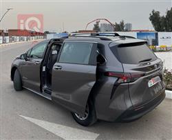 تويوتا سيينا